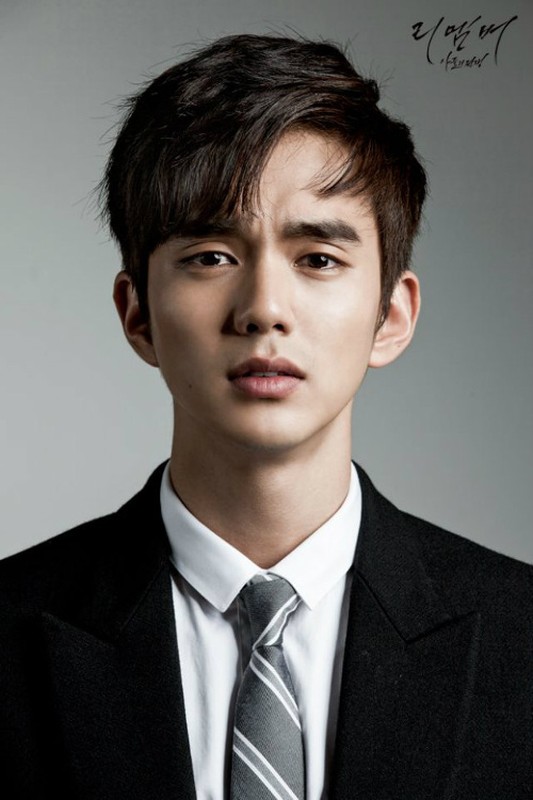 Nhung ly do khien fan phat cuong vi Yoo Seung Ho